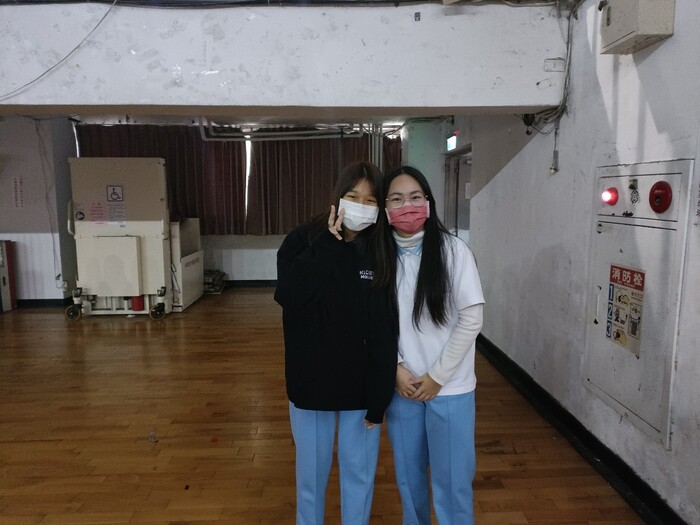ImgDesc